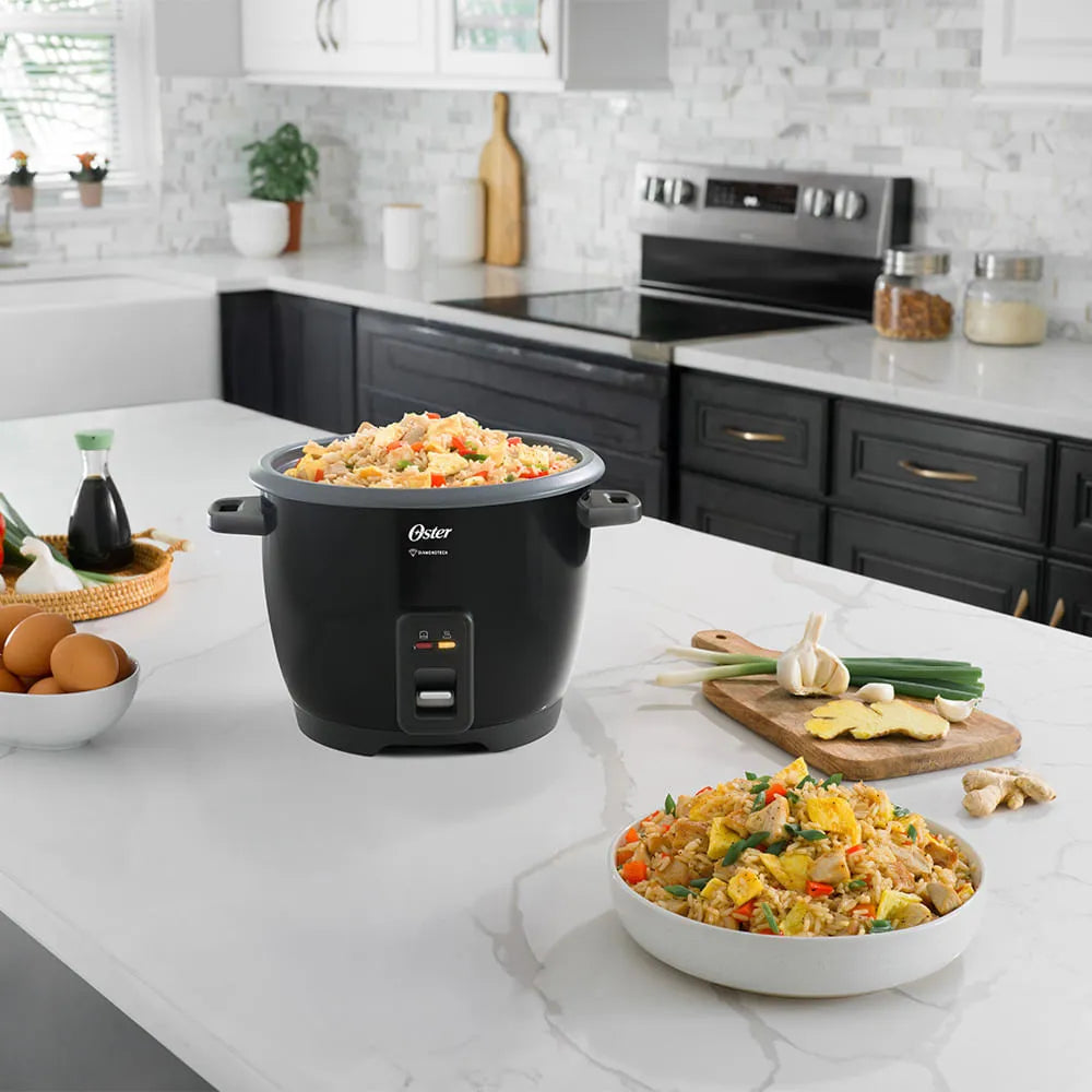 Panela Elétrica de Arroz DiamondTech Oster Black 1,2L